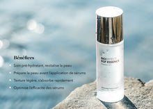 Charger l'image dans la galerie, Essence EGF BIOEFFECT, soin pré-hydratant à texture légère qui prépare la peau avant l’application du sérum.
